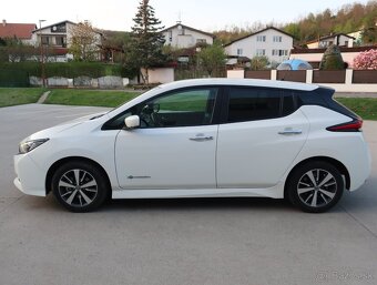 Nissan Leaf r.2019 90kW; odpočet DPH, cena len 10.999€ + DPH - 2