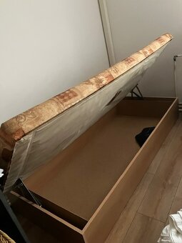 Predám zachovalú váľandu s úložným priestorom. - 2