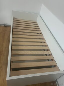 Posteľ s úložným priestorom - 2