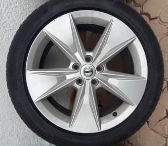 Elektróny + zimné pneu Volvo - 2