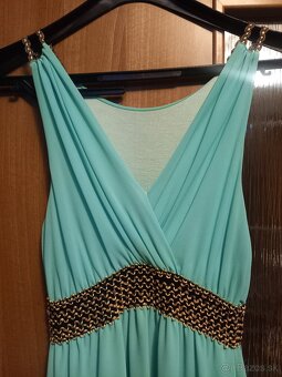 Šaty pre bohyňu - 2