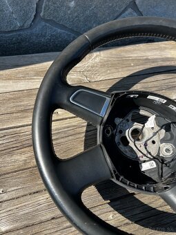 Audi 4-ramenný volant - 2