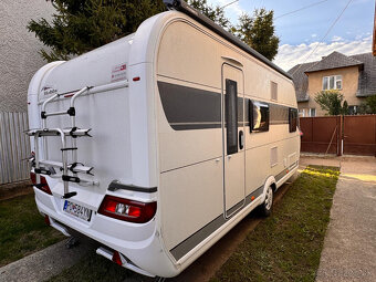 Rodinný karavan Hobby 490 KMF DeLuxe 2022 - 2