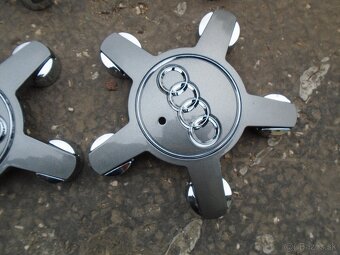 Stredové krytky k ALU diskom AUDI - 2