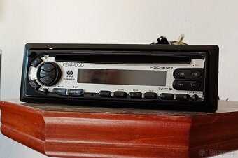 Autoradio Kenwood KDC-3027. - 2