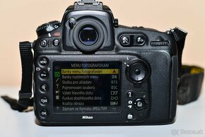 Nikon D810 + Příslušenství - 2