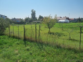 Lacný stavebný pozemok 450m2 - 2