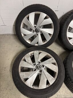 225/45r17 - 2