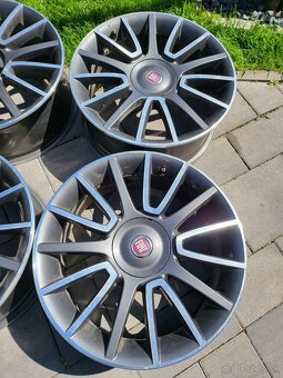4X98 R17 Fiat alu disky - 2