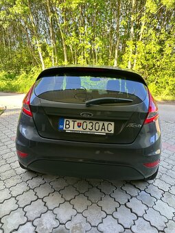 Ford fiesta - 2