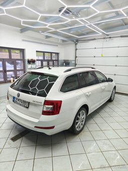 Skoda oktavia combi 3 - 2