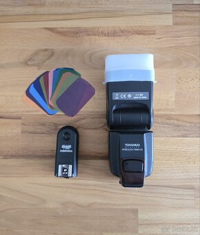 Blesk Yongnuo YN560 III + odpalovač Yongnuo RF603C II - 2