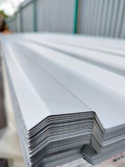 Trapezový plech T-18 0,6hr. 2m - 2