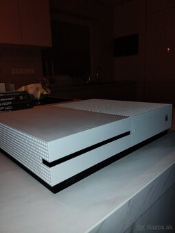 Xbox one s 1 Tb - 2