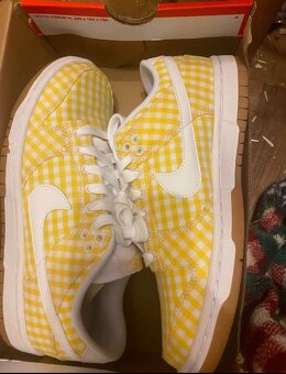 Nike - 2