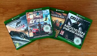 Predám konzolu Xbox One S - 2
