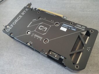 ASUS DUAL GeForce RTX 4070 SUPER O12G EVO - 2