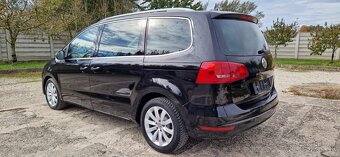 Volkswagen Sharan 2.0 TDI Higline - 2