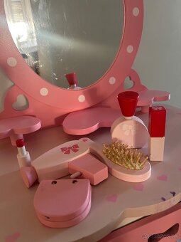 Detsky toaletný stolik - 2