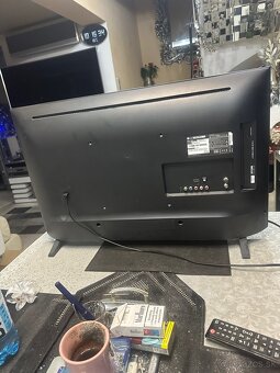 LG TV 32lm550bplb - 2