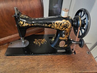 Šijací stroj Singer - 2