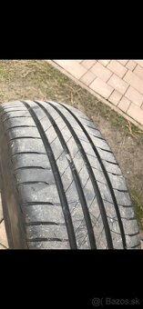 4 letne pneumatiky Bridgestone 215/60 R17 - 2