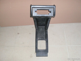 Škoda držiak na autorádio - 2