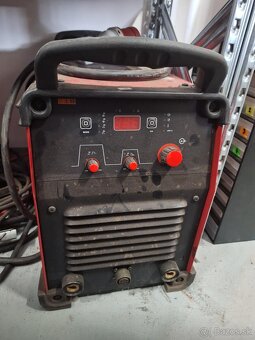 Zvaracka Lincoln Invertec TIG 600 ultra - 2
