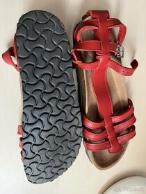 Kožené sandálky - 2