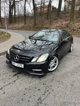 Mercedes-Benz C207 Coupé e350 cdi 195kw AMG 2012 automat 7G - 2