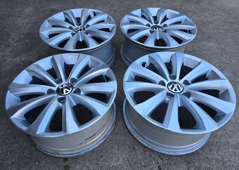 ORIGINÁL VW HLINÍKOVÉ DISKY 5x112 R16 - 2