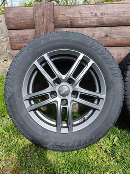 Suzuki Vitara lll disky (elektróny) R16 + zimné gumy - 2