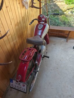Jawa 250 perák - 2