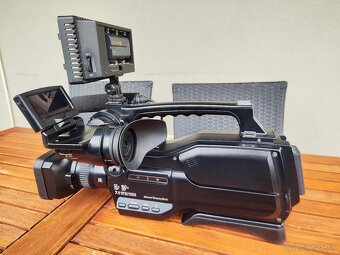 Videokamera Sony HXR-MC2000E 64GB - 2