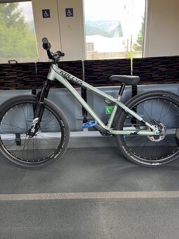 Kellys Whip 70 26 Dirt - 2