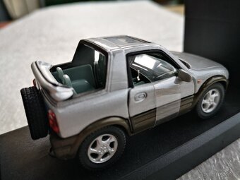 Predám zberateľský model auta Toyota Rava 1:43 - 2