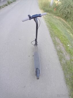 Ele_Kolobežka Segway ninebot e2 E - 2