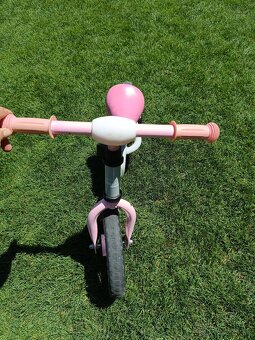 Dievčenske odrážadlo Trike Fix Balance sivo-ružové - 2