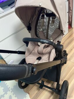 Cybex priam 4.0 matt black + poťah cozy beige - 2