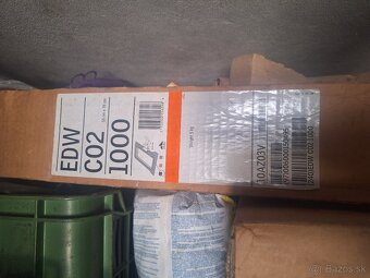 Velux stresne okno 55x78 - 2