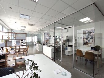 126m2 obchodný priestor s veľkým preskleným výkladom, Račian - 2