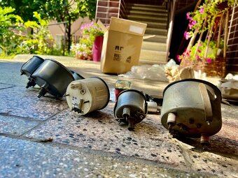 Budíky Škoda veterán - 2