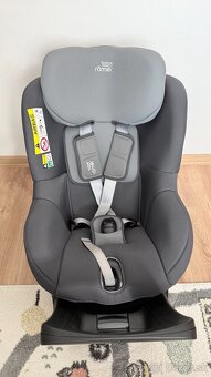 Autosedačka Britax Römer Dualfix M i-Size - 2