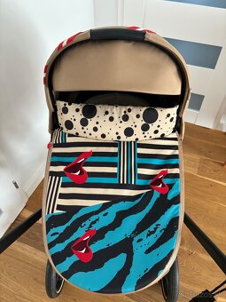 Vanička cybex karolina kurkova 4.0 - 2