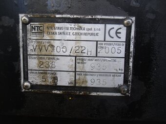 Ručně vedený vibrační válec NTC 700/22Hv - 2