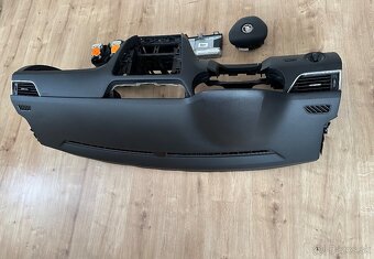 Škoda Octavia 3 palubná doska airbagová sada - 2