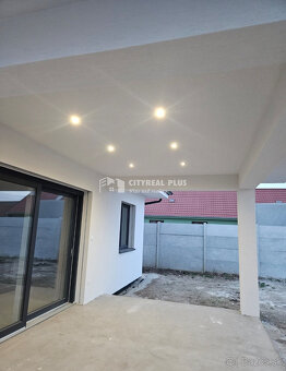 Na predaj 4 izbová moderná novostavba len 15 km od Komárna - 2