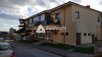 Predám polyfunkčnú budovu - kompletne prenajatú v Nitre. - 2