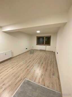 KRÁSNY JEDNOIZBOVÝ BYT V CENTRE MESTA - 2