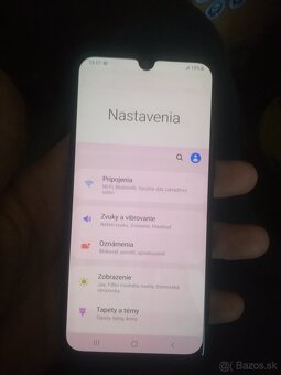 Predám Samsung galaxy A40 - 2